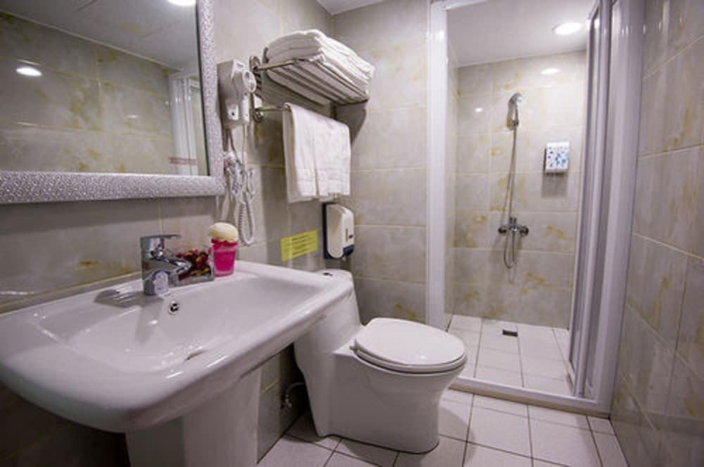 Moshamanla Hotel - Ximen Station Тайпей Екстериор снимка