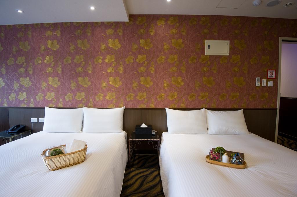 Moshamanla Hotel - Ximen Station Тайпей Екстериор снимка