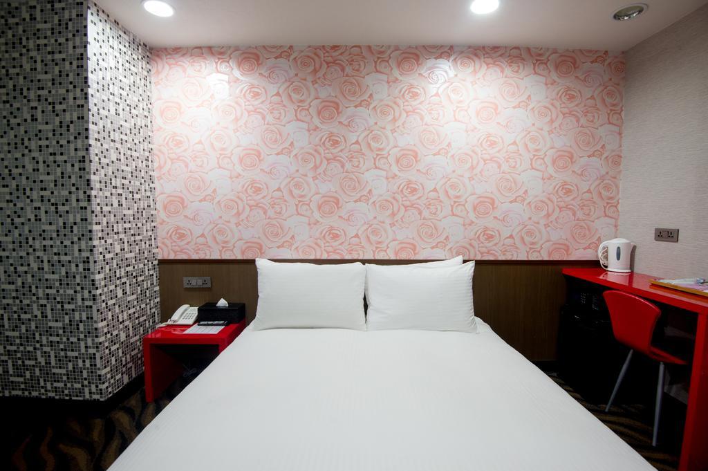 Moshamanla Hotel - Ximen Station Тайпей Екстериор снимка