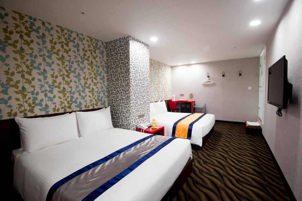 Moshamanla Hotel - Ximen Station Тайпей Екстериор снимка