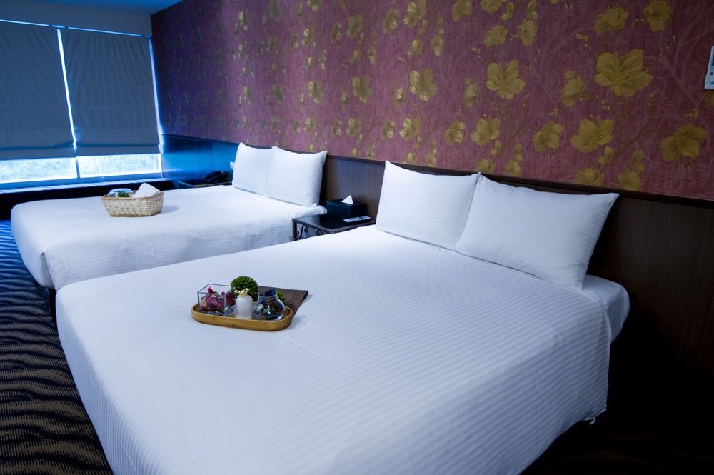 Moshamanla Hotel - Ximen Station Тайпей Екстериор снимка