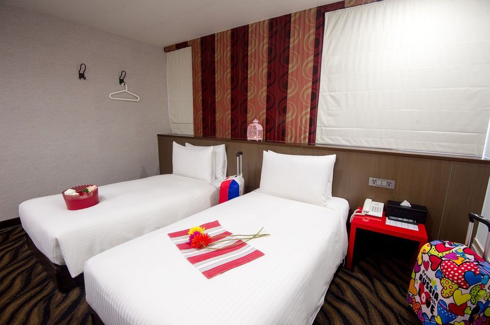 Moshamanla Hotel - Ximen Station Тайпей Екстериор снимка