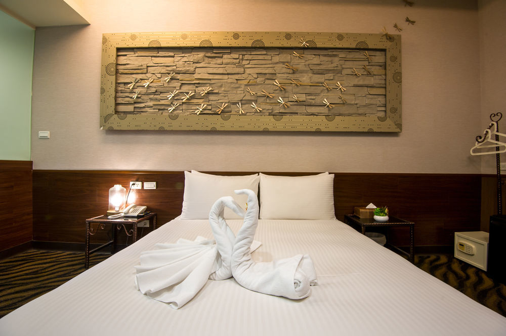 Moshamanla Hotel - Ximen Station Тайпей Екстериор снимка